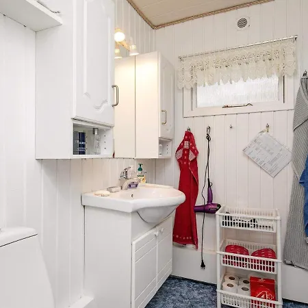6 Person Holiday In Casa vacanze